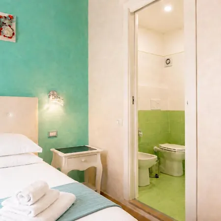 Oda ve Kahvaltı Domus Premuda 4*