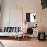 Domus Premuda 4* Рим